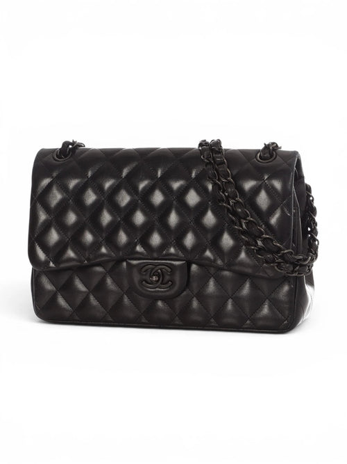 Chanel  Quilted  Double Flap Black + Dust cover , size 30*19